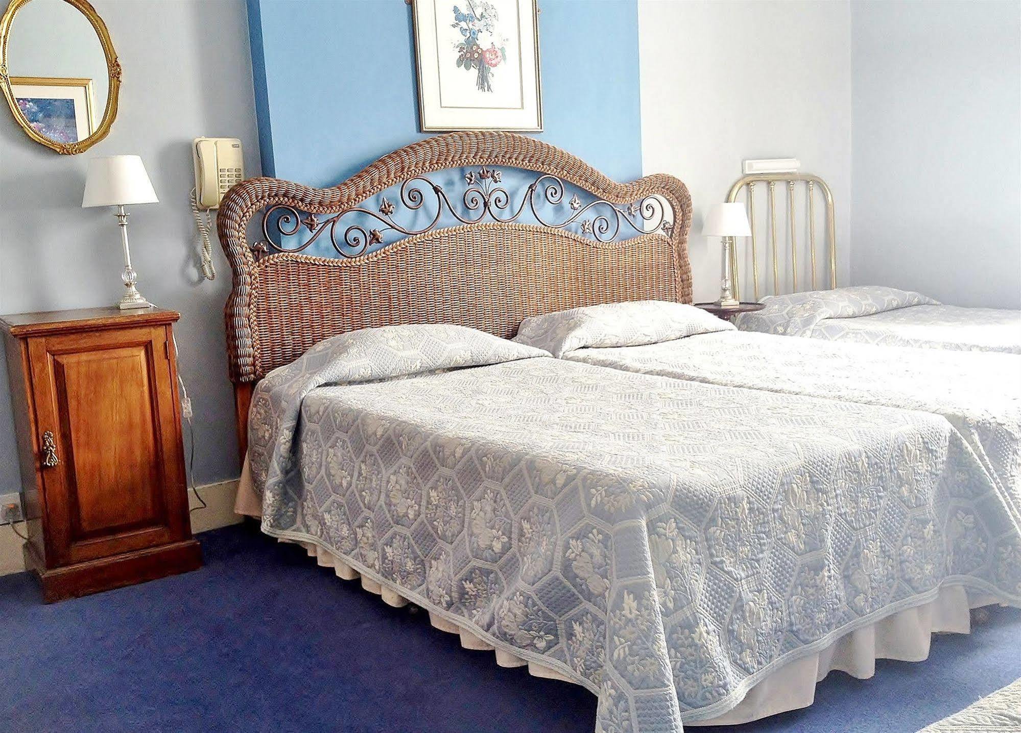 Merlyn Court Hotel London Luaran gambar